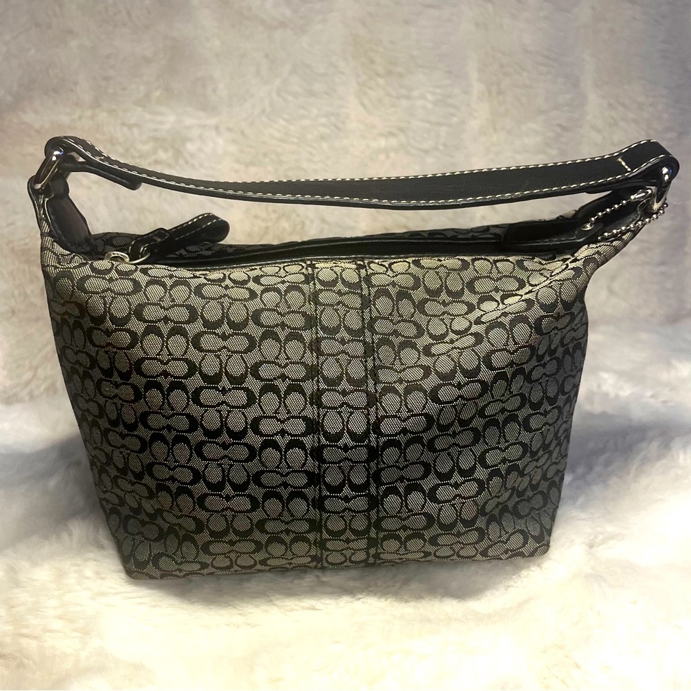 NWOT! Vintage Coach Signature “C” Mini Hobo Bag in Black/Grey - Picture 6 of 16
